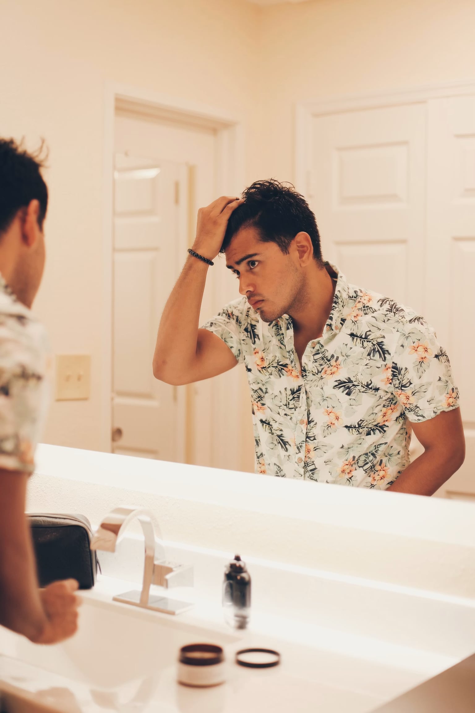 Male Hair Loss: How to Act at the First Signs of Thinning